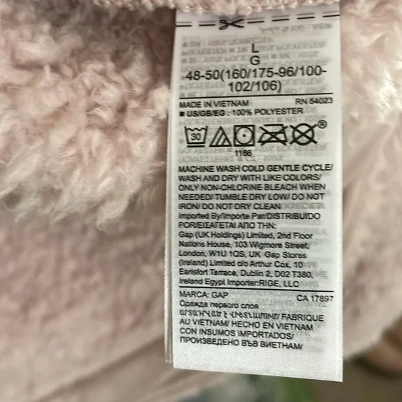 Wmn’s Gap Lg teddybear 3/4” zip jacket, blush pink, like new! - Picture 4 of 5